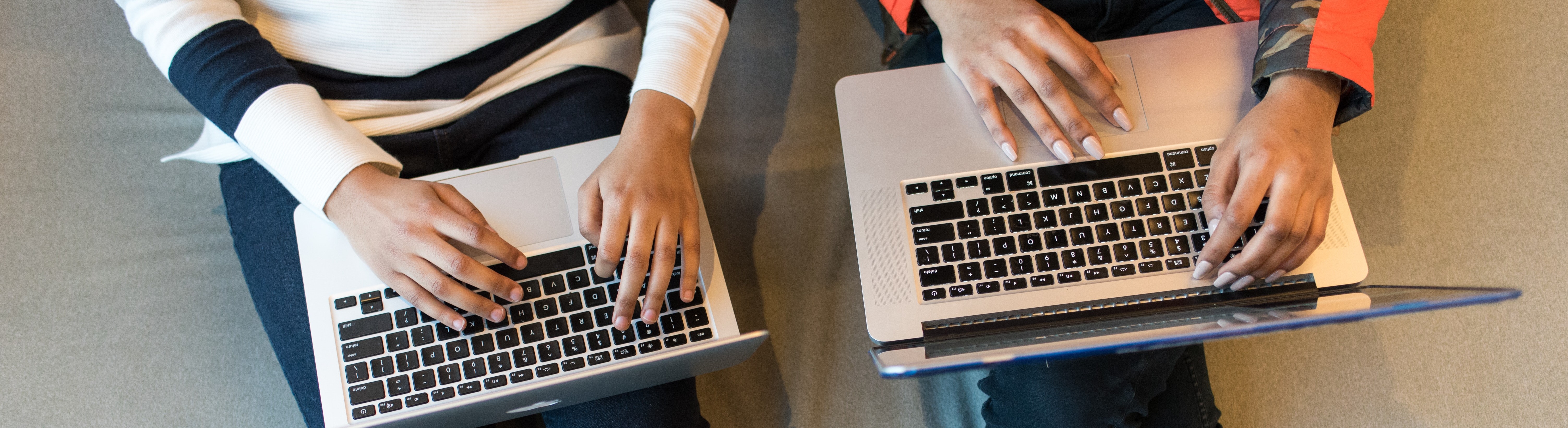 Laptops Laptops