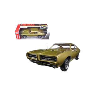 Autoworld AMM1081 1969 Pontiac GTO Hardtop Antique Gold Hemmings Muscle Magazine Limited Edition to 1002pc 1/18 Model Car