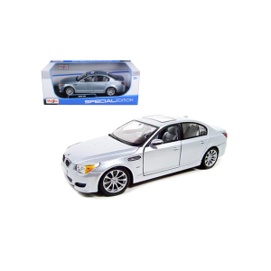 Maisto 31144s BMW M5 Model Silver 1/18 Die Cast Car